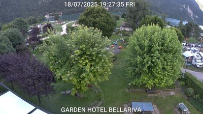 immagine della webcam nei dintorni di Paganella: webcam Molveno
