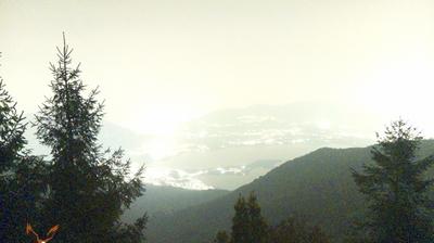 immagine della webcam nei dintorni di Tremezzo: webcam Monte Cornizzolo