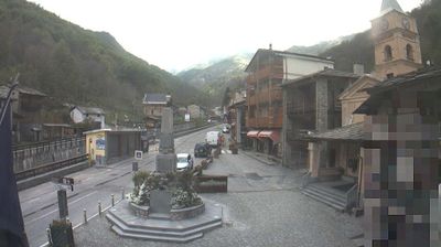 immagine della webcam nei dintorni di Sampeyre: webcam Crissolo