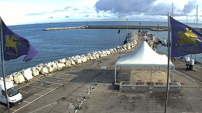immagine della webcam nei dintorni di Appignano: webcam Ancona