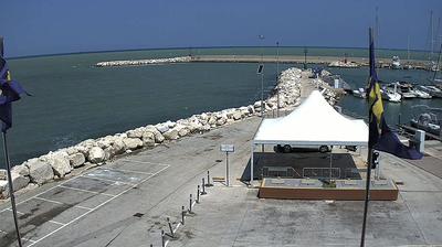 immagine della webcam nei dintorni di Macerata: webcam Portonovo