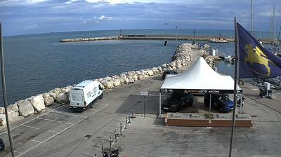 immagine della webcam nei dintorni di Aspio terme: webcam Portonovo