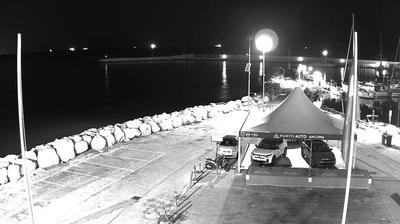 immagine della webcam nei dintorni di Porto Potenza Picena: webcam Portonovo