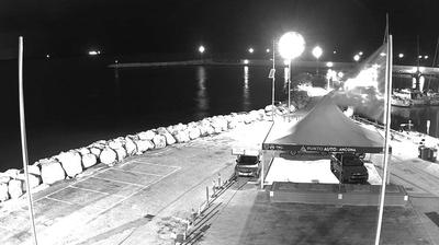 immagine della webcam nei dintorni di Camerano: webcam Portonovo