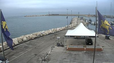 immagine della webcam nei dintorni di Civitanova Marche: webcam Portonovo