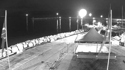 immagine della webcam nei dintorni di Porto Recanati: webcam Portonovo