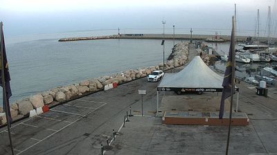immagine della webcam nei dintorni di Numana: webcam Portonovo