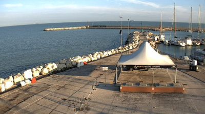immagine della webcam nei dintorni di Sirolo: webcam Ancona