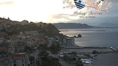 immagine della webcam nei dintorni di Vietri sul Mare: webcam Raito