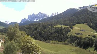 immagine della webcam nei dintorni di Selva di Val Gardena: webcam Funes