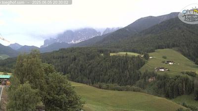 immagine della webcam nei dintorni di Rio di Pusteria: webcam Funes