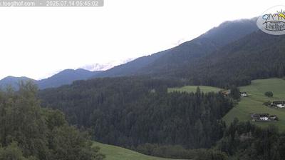 immagine della webcam nei dintorni di San Martino in Badia: webcam Funes