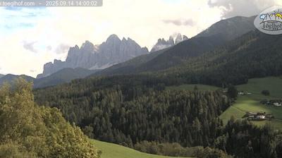 immagine della webcam nei dintorni di Ortisei: webcam Funes