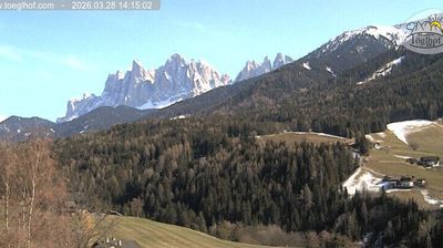 immagine della webcam nei dintorni di Badia: webcam Funes