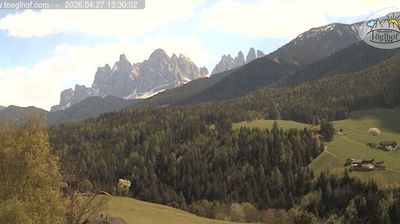 immagine della webcam nei dintorni di San Martino in Badia: webcam Funes