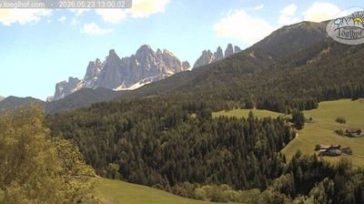 immagine della webcam nei dintorni di Selva di Val Gardena: webcam Funes