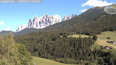 immagine della webcam nei dintorni di Villandro: webcam Funes