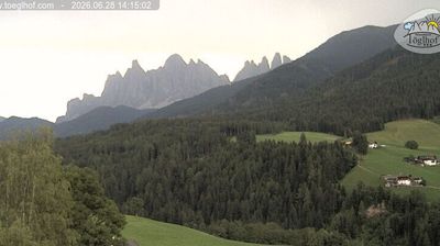 immagine della webcam nei dintorni di Selva di Val Gardena: webcam Funes
