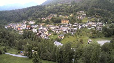 immagine della webcam nei dintorni di Foppolo IV Baita: webcam Roncobello