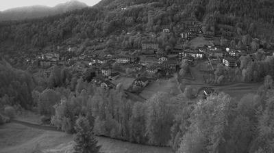 immagine della webcam nei dintorni di Zambla: webcam Roncobello
