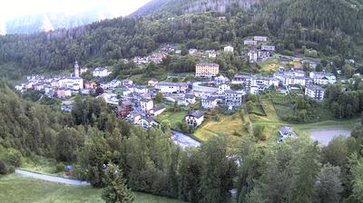immagine della webcam nei dintorni di San Pellegrino Terme: webcam Roncobello