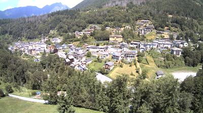 immagine della webcam nei dintorni di Gromo: webcam Roncobello