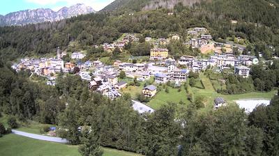 immagine della webcam nei dintorni di San Simone Baita del Camoscio: webcam Roncobello