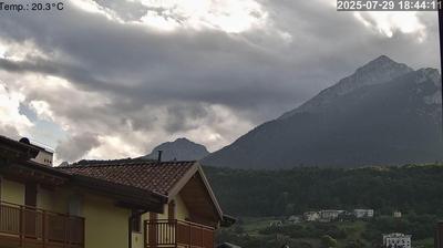 immagine della webcam nei dintorni di Fai della Paganella: webcam Cavedago