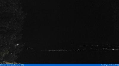 immagine della webcam nei dintorni di Caprino Veronese: webcam Toscolano-Maderno