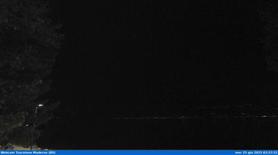 immagine della webcam nei dintorni di Tremosine sul Garda: webcam Toscolano-Maderno