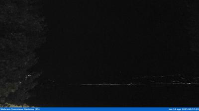 immagine della webcam nei dintorni di Affi: webcam Toscolano-Maderno