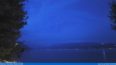 immagine della webcam nei dintorni di Caprino Veronese: webcam Toscolano-Maderno