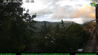 immagine della webcam nei dintorni di Rocca di Cambio: webcam Pescorocchiano