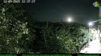 immagine della webcam nei dintorni di Rocca di Cambio: webcam Pescorocchiano