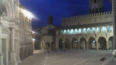 immagine della webcam nei dintorni di Marina Palmense: webcam Offida