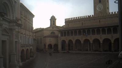 immagine della webcam nei dintorni di Lido di Fermo: webcam Offida