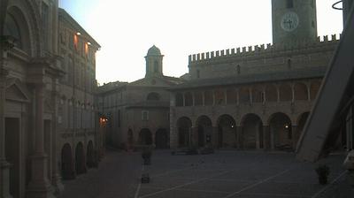 immagine della webcam nei dintorni di Gualdo: webcam Offida