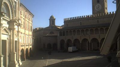 immagine della webcam nei dintorni di Porto d'Ascoli: webcam Offida