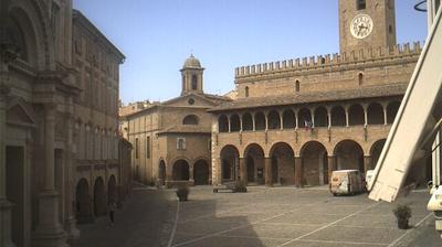 Preview delle webcam di Offida
