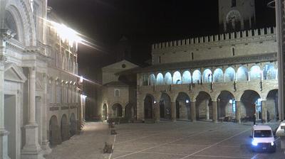 immagine della webcam nei dintorni di Giulianova: webcam Offida