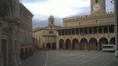 immagine della webcam nei dintorni di Ascoli Piceno: webcam Offida