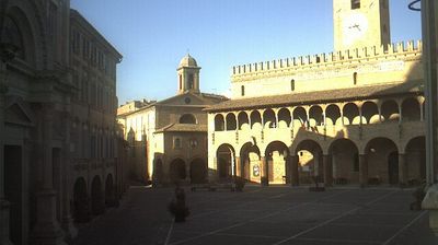 immagine della webcam nei dintorni di Acquasanta Terme: webcam Offida