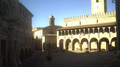 immagine della webcam nei dintorni di Campli: webcam Offida