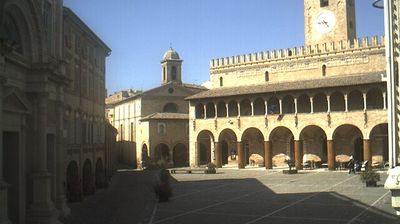 immagine della webcam nei dintorni di San Benedetto del Tronto: webcam Offida