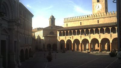immagine della webcam nei dintorni di Martinsicuro: webcam Offida