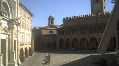 immagine della webcam nei dintorni di Campli: webcam Offida