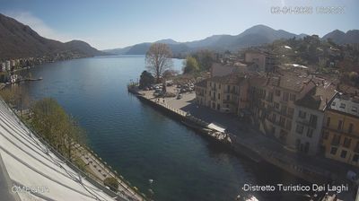 immagine della webcam nei dintorni di Meina: webcam Omegna
