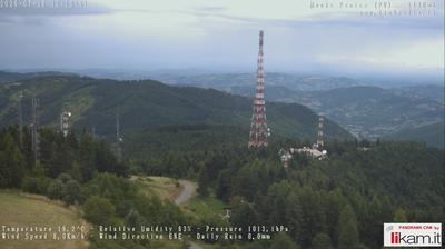 immagine della webcam nei dintorni di Cabella Ligure: webcam Passo del Penice