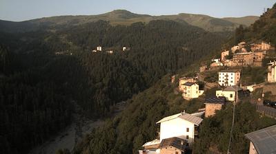 immagine della webcam nei dintorni di Pieve di Teco: webcam Briga Alta