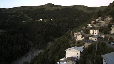 immagine della webcam nei dintorni di Monesi di Triora: webcam Briga Alta